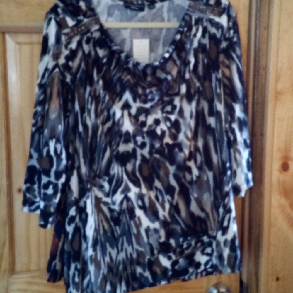 Susan Graver top very dressy
